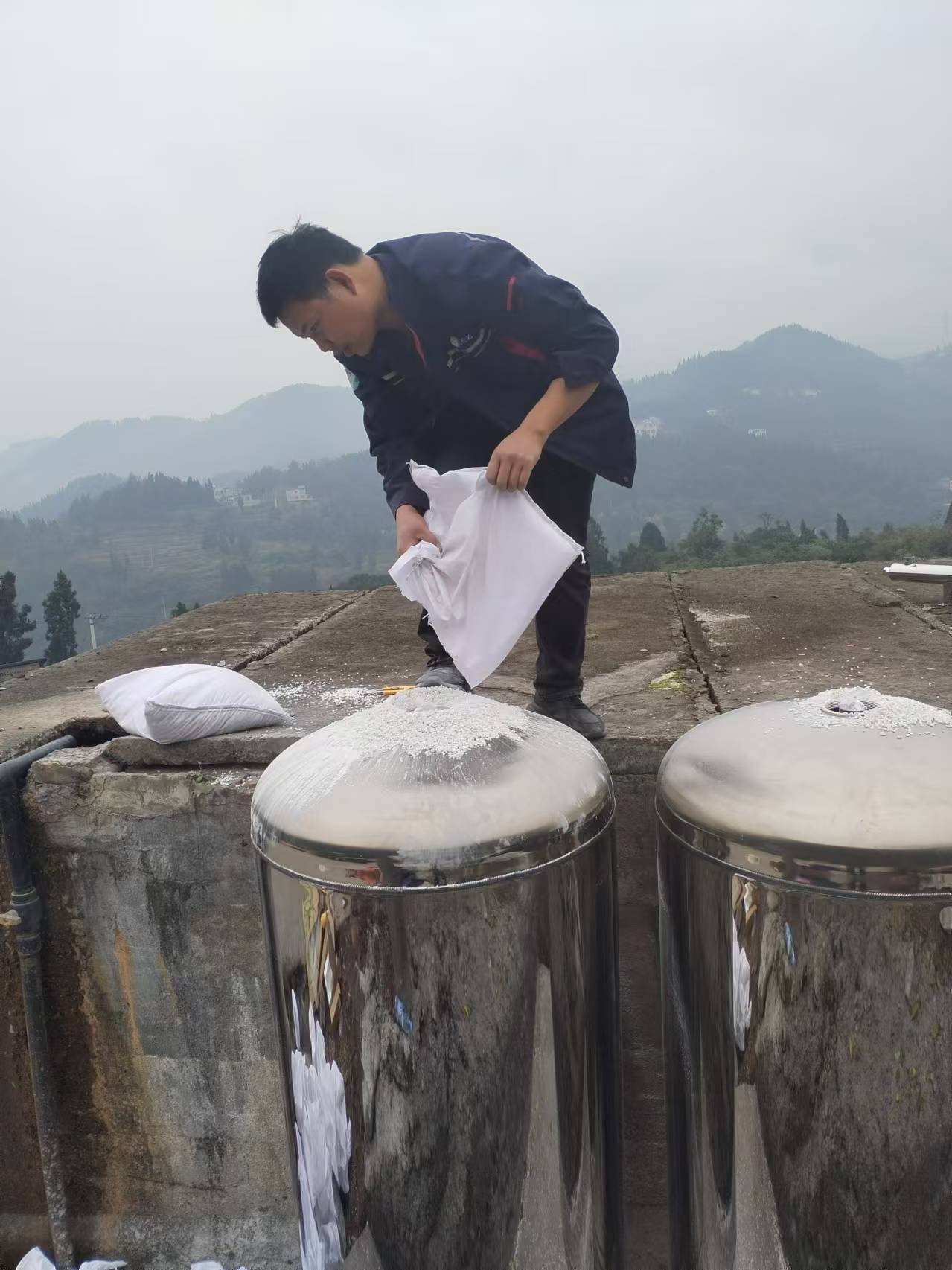 10吨/时石英砂+活性炭过滤设备